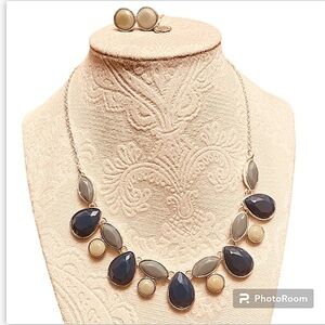 Liz Claiborne Women’s Triple Design Stone Necklace and Button Earrings Set.